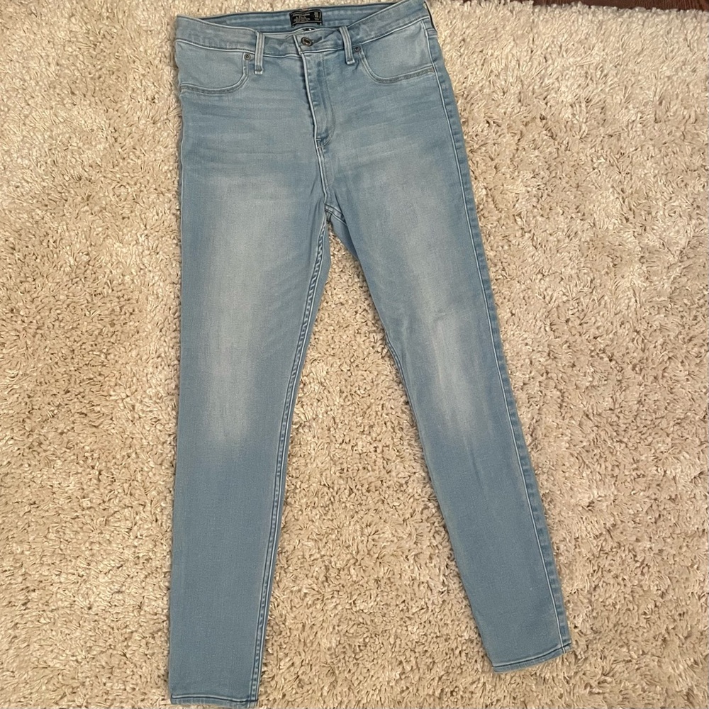 High Rise Jean Leggings || Abercrombie & Fitch